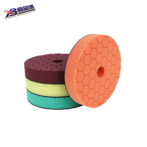 Tampon en mousse de découpe en forme de football pour gravure de voiture Tampon éponge jaune Tampon de <span class=keywords><strong>polissage</strong></span> <span class=keywords><strong>manuel</strong></span> pour machine à polir - Product Image 3