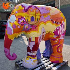 Scultura di Elefante in Vetroresina Dipinta a Colori Personalizzata, Statua Animale Moderna in Stile Graffiti per Decorazione Centro Commerciale - Product Image 2