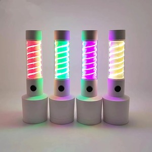 Luz de Camping Multifuncional, Linterna con Zoom Telescópico, 4 Modos de Iluminación, Linterna de Camping, Lámpara de Camping para Exteriores - Product Image 1