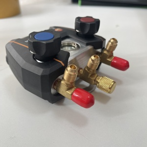 Kit intelligent Testo 550i original avec manomètre numérique contrôlé par application et sondes de température à pince sans fil (NTC) - Product Image 2