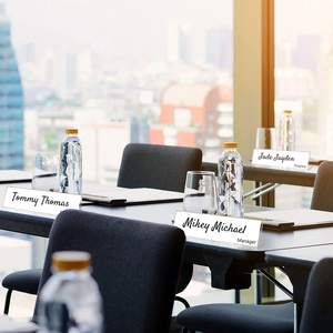 Étiquette de prix transparente en forme de L, Design Simple, support Horizontal de <span class=keywords><strong>Table</strong></span>, plaque de nom de tente, porte-affiche en acrylique - Product Image 6