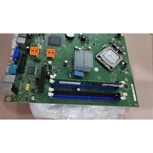 Carte mère Intel DDR4 128 Go pour serveur et station de travail avec graphismes intégrés - Product Image 2