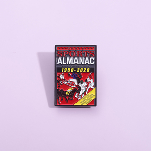 Spilla in Lega a Tema Cartone Animato Sportivo Fantascientifico Ritorno al Futuro (1950-2020), Accessorio Moda per Abbigliamento, Regalo per Amici - Product Image 2