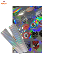 Film UV Qinyu, film PET pour t-shirts, casquettes, badges, impression textile 3D TPU PU, transfert thermique brillant argenté