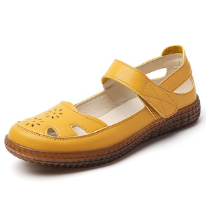 Large Size <strong>Closed</strong>-<strong>Toe</strong> <strong>Sandals</strong> for Women Summer Breathable Hollow Out Shoes Middle-Aged Mom Flat Shoes Soft Sole Non-Slip Shoes - Product Image 5