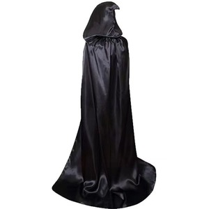 Costume d'Halloween pour adultes unisexe, cape à capuche inspirée des vampires, des démons et des monstres pour Noël - Product Image 1
