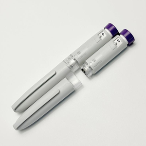 Stylo injecteur d'<span class=keywords><strong>insuline</strong></span> médical 3 ml à <span class=keywords><strong>prix</strong></span> fabricant pour le diabète, dispositif réutilisable et option jetable - Product Image 1