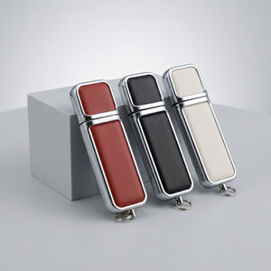 Memoria USB de Cuero con Logotipo Personalizado, Regalos Corporativos, USB 2.0 de 4Gb, 8Gb, 16Gb, 32Gb, 64Gb, Fabricante Chino - Product Image 2