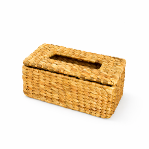 La boîte à mouchoirs Tissa, fabriquée en jacinthe d'eau, allie beauté naturelle et durabilité pour sublimer parfaitement n'importe quelle pièce. - Product Image 1