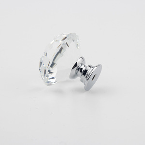 Pomos de Cristal Transparente de 30 mm con Tornillo, Tiradores de Aleación de Aluminio para Cajones y Armarios - Product Image 3