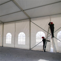Tente de Mariage et de Foire Commerciale Gonflable Noire 15x40m avec Arche - Maison de Campagne