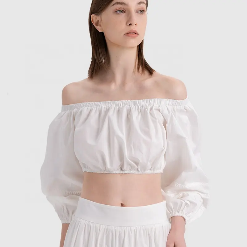 Aangepaste Groothandel Zomer Casual Effen Kleur Lange Mouw Zachte Strapless Losse Blouse Wit Sexy Off Shoulder Crop Top