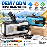 Model baru portabel Mini Radio Crank tangan 2000mAh Power Bank darurat SOS Senter surya FM/AM Speaker bertahan Kit jam