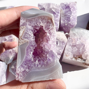 Tour de géode en améthyste naturelle Druzy, matériau <span class=keywords><strong>Rare</strong></span>, pierre de guérison, Point de amas de cristal - Product Image 1