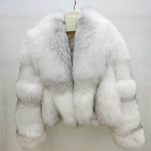 Yeni Kışlık Tam Deri Bayan Gerçek Tilki Kürk Ceket Büyük Kürk Lüks Kadınlar İçin Gerçek Doğal Altın Ada Tilki Kürk Mont - Product Image 3