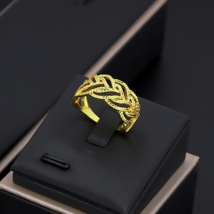 Jxx New Design <b>Gold</b>-Plated Classic Style Brass Finger <b>Ring</b> Women's Wedding Band - Product Image 2
