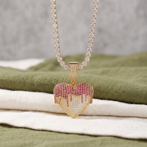 Colgante de Corazón con Incrustaciones de Diamantes Moissanite en Plata 925, Diseño de Lujo Hip Hop para Mujeres y Hombres, Ideal para Fiestas, Eventos, Moda Urbana - Product Image 3