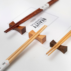 Oferta Imperdível: Suporte Personalizável para Hashis de Madeira Tradicionais – Porta-Talheres para Uso Doméstico e em Restaurantes Chineses – Direto da Fábrica - Product Image 4