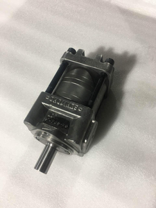 Pompe à engrenages interne hydraulique nouvelle série QT QT22-4/5/6.3/8, déplacement 28, garantie 1 an, 60 kg - Product Image 3