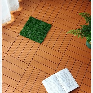 Dalles de terrasse emboîtables modernes en <span class=keywords><strong>PVC</strong></span> à grain de bois pour <span class=keywords><strong>pose</strong></span> rapide, idéales pour les chantiers de construction et les sols temporaires extérieurs - Product Image 1