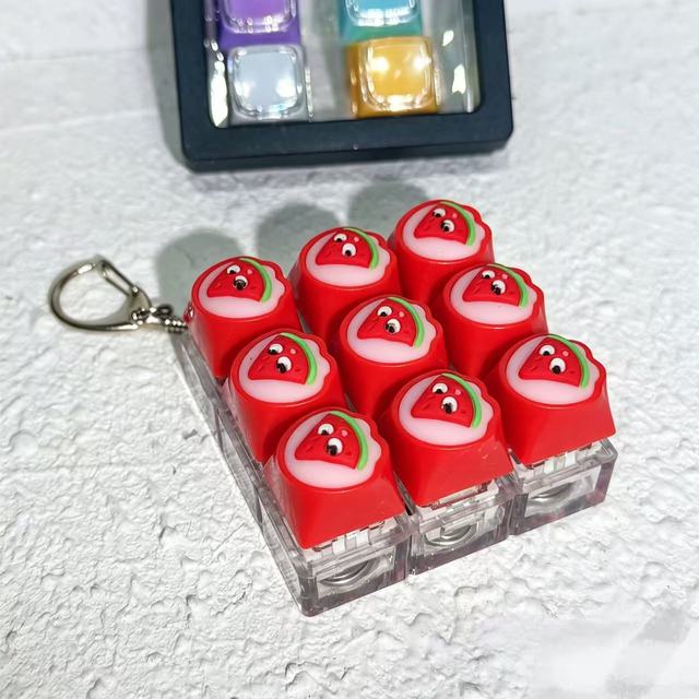 New Decompression Toy Decompression Button Fruit 9-key Mechanical Keycap Tester Key Decompression School Bag Pendant