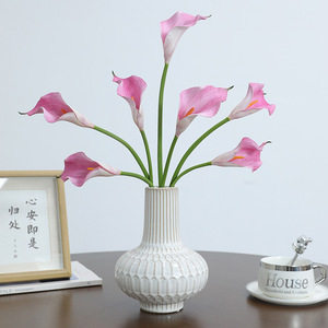 Fleur artificielle de lys calla à tige unique en soie, haute simulation, pour décoration de mariage, style minimaliste - Product Image 2