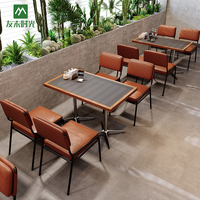 Ensemble de mobilier de café commercial de style nordique, chaise de salle à manger avec pieds en métal durables et table carrée pour café, restaurant