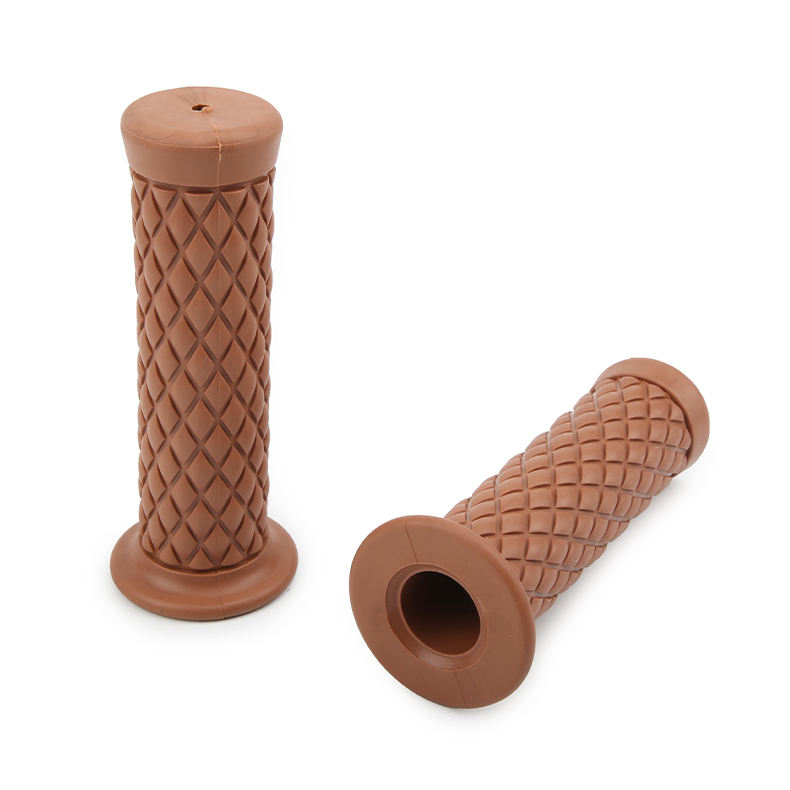 สีน้ำตาลเข้ม