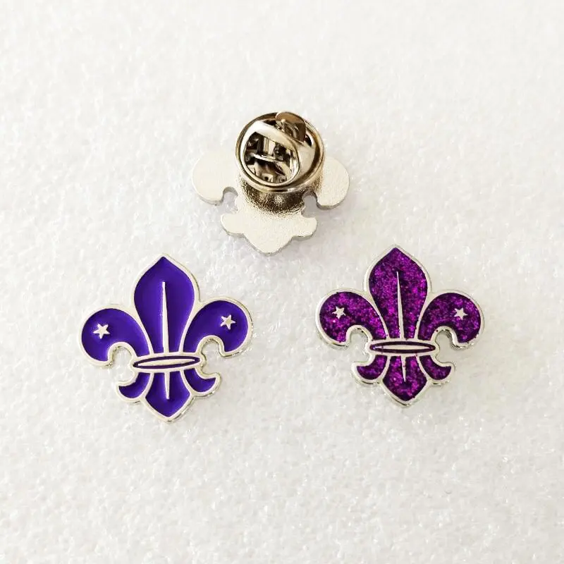 Metallic Boy Scouts Logo Metal Glitter Paarse Kraag Jas Jas Uniform Kleding Broches Pins Badges Pin Badge Broche