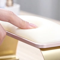 Nouveau repose-main de manucure en silicone liquide 2026 avec pied en acier inoxydable, grand support de luxe pour salon de manucure