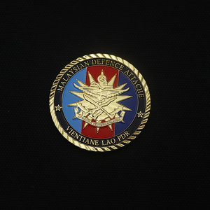 Moneta commemorativa personalizzata all'ingrosso per scambio <span class=keywords><strong>diplomatico</strong></span>, con Tigre Gemella, Stemma Nazionale, Spada ad Ala, Stella e Blocco di Colore, in Metallo Smaltato - Product Image 1