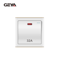 Interrupteurs muraux modernes et minimalistes GEYA avec logo personnalisé, norme britannique 250V 32A, durables, étanches IP45, en matériau PC, double pôle simple