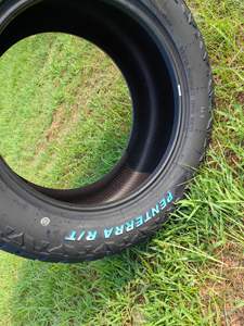 Pneus <span class=keywords><strong>tout</strong></span>-<span class=keywords><strong>terrain</strong></span> RT 275/65R18 265/60R18 285/65R18/65R18 Pneus de voiture SUV 4x4 de <span class=keywords><strong>18</strong></span> <span class=keywords><strong>pouces</strong></span> de haute qualité hors route à MT Cross Pattern Tire - Product Image 3