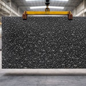 Dalle de granit noir cristallin haute brillance pour la décoration murale de cuisines et salles de bain de villas et hôpitaux, export en gros - Product Image 1
