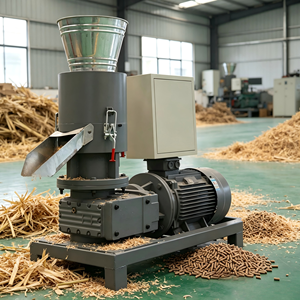 <span class=keywords><strong>Pellettatrice</strong></span> <span class=keywords><strong>Economica</strong></span> a Matrice Piana per Segatura e Trucioli di Legno - Produzione di Pellet da Biomassa - Product Image 2