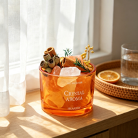 Diffuseur d'arômes en cristal sur piédestal, copeaux de cristal naturels, fleurs séchées à la cannelle, verre infusé d'huiles essentielles, décoration d'aromathérapie