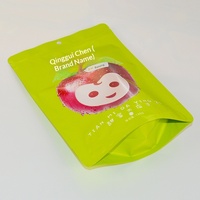 Hengtai Da fabrique des sachets refermables à fermeture éclair imprimés, laminés mats, scellés sur trois côtés, pour l'emballage de collations et de gelées.