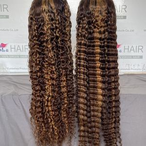 Perruque en cheveux humains Remy indiens 100% naturels, 30 pouces, 13x4, entièrement transparente, densité 180%, sans colle, avec baby hair, lisse et ondulée effet eau - Product Image 6