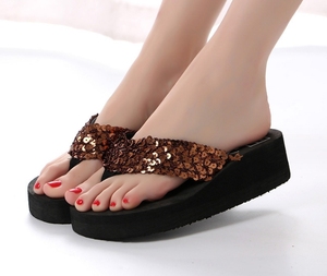 2026 <b>Summer</b> New Sequined Thick-soled Beach Wedge Flip-flops <b>Slippers</b> for Women - Product Image 1