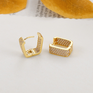 Trendy Fashion U-Shape <b>Ear</b> <b>Cuff</b> <b>Earrings</b> | 18K Gold Plated Micro Pave Zircon | Unisex Popular Style - Product Image 5