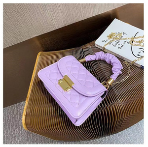 <span class=keywords><strong>Bolsos</strong></span> de Mano para Mujer <span class=keywords><strong>al</strong></span> <span class=keywords><strong>por</strong></span> <span class=keywords><strong>Mayor</strong></span>, <span class=keywords><strong>Bolsos</strong></span> de Moda con Diseño de Diamantes, <span class=keywords><strong>Bolsos</strong></span> de Mano de PU con Cadenas para Damas y Chicas - Product Image 5