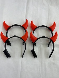 Serre-tête personnalisé phosphorescent avec cornes de diable rouges lumineuses à LED pour Halloween, fêtes, concerts, bars et Noël - Product Image 4