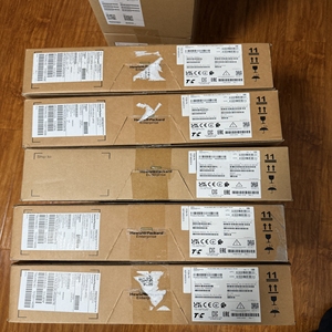 Nouveau commutateur réseau <span class=keywords><strong>Aruba</strong></span> <span class=keywords><strong>CX</strong></span> <span class=keywords><strong>6000</strong></span> R8N85A 48 ports Gigabit PoE Plus Gigabit Ethernet R8N85A Commutateur d'accès d'entreprise - Product Image 1