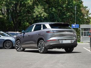 2025 New Energy DM-i 121 Edición de navegación Coche 30kWh 150-200kW 101-200km NEDC - Product Image 4