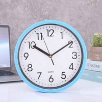 Meilleur prix, horloge murale circulaire classique, bon marché, à aiguilles mécaniques, en plastique, traditionnelle, pour cadeau