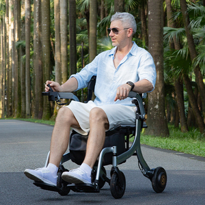 Déambulateur 4-en-1 avec siège pour seniors Zb002 - Product Image 4