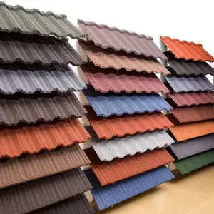 Matériaux de construction de toit de maison carrelage classique moderne 0.4 couleur rouge carrelage de toiture en métal enduit de pierre