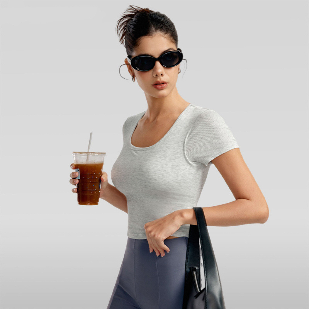 Yoga Clothing Top High-grade Sense Semi-fixed Chest Pad Breathable Fitness T-shirt No-running Cup Tight-fit Sports Short-sleeved