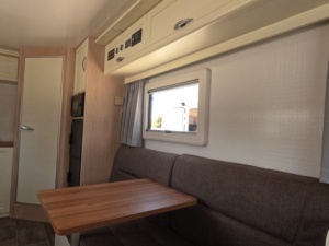 Remolque de Viaje de Aluminio, Casa Móvil Todoterreno, Remolque de Dos Ejes para Campamento Familiar, Caravana para Aventuras al Aire Libre con Cocina y Baño - Product Image 6