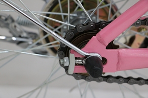 Vélo <span class=keywords><strong>de</strong></span> <span class=keywords><strong>ville</strong></span> <span class=keywords><strong>rose</strong></span> OEM 20 pouces à vitesse unique, vélo <span class=keywords><strong>de</strong></span> <span class=keywords><strong>ville</strong></span> classique <span class=keywords><strong>rose</strong></span> princesse pour filles/femmes, fourche en acier, vélo <span class=keywords><strong>de</strong></span> <span class=keywords><strong>ville</strong></span> rétro - Product Image 2